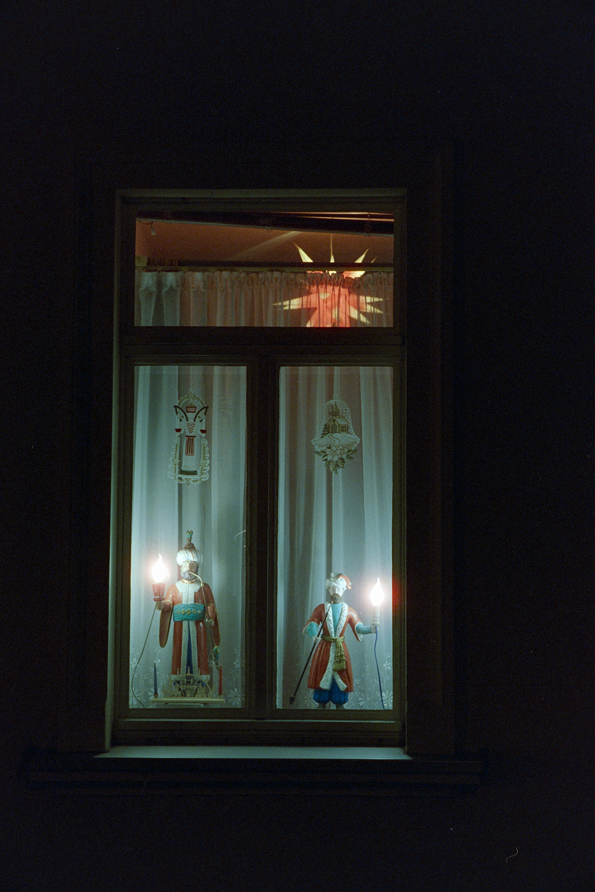 <p>2014/2020<br />
Cataloguing of illuminations in windows</p>
